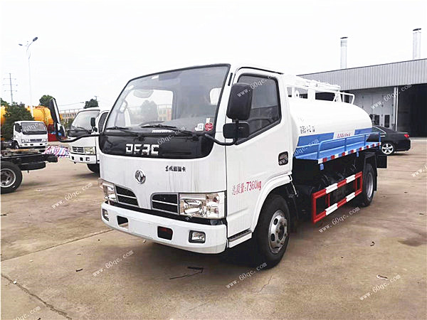 東風福瑞卡5方吸糞車