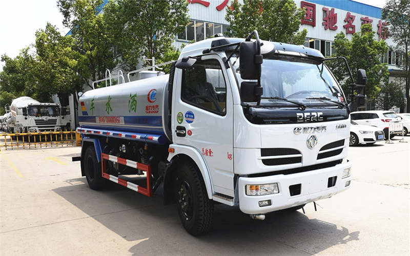 8噸灑水車廠家報(bào)價(jià)多少錢