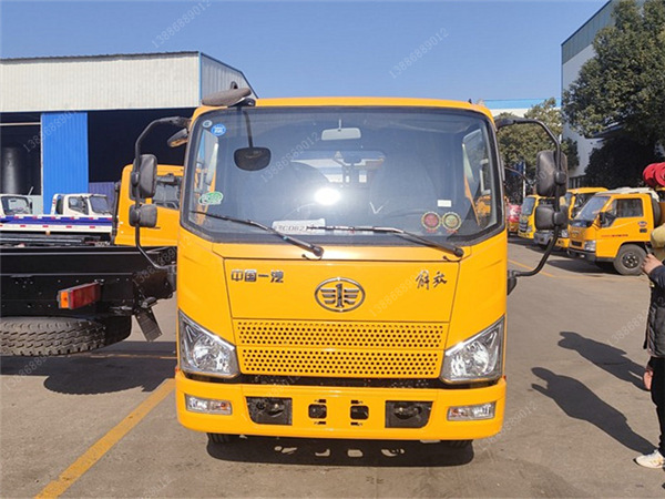 解放J6F國(guó)六藍(lán)牌一拖二清障車(chē)