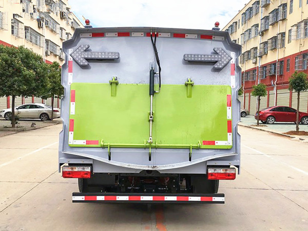 東風(fēng)途逸3方掃路車(chē)