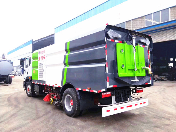 東風(fēng)多利卡15方洗掃車 東風(fēng)多利卡15方洗掃車