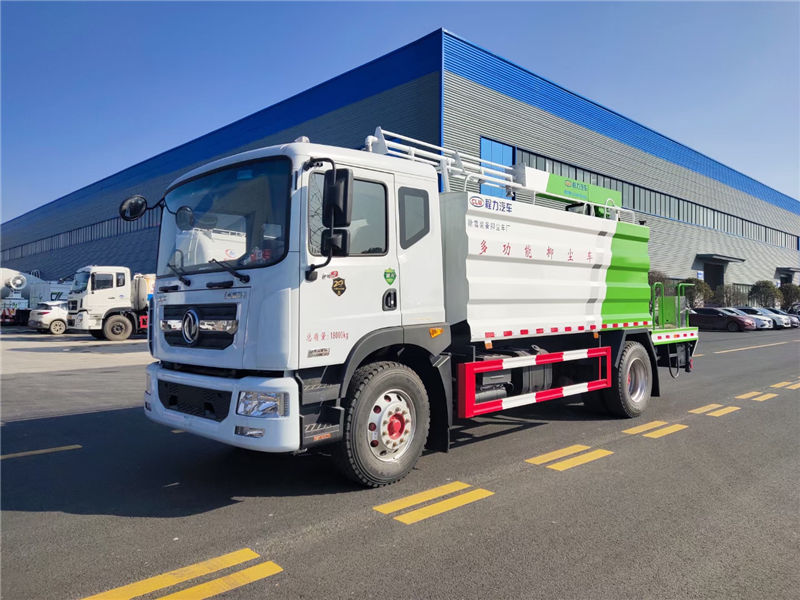 東風(fēng)多利卡鐵路抑塵車(chē)