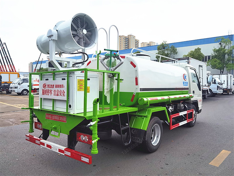 福田時代藍牌灑水抑塵車