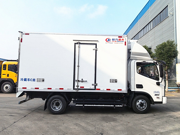 福田奧鈴智藍(lán)純電冷藏車(chē) 福田奧鈴智藍(lán)純電冷藏車(chē)